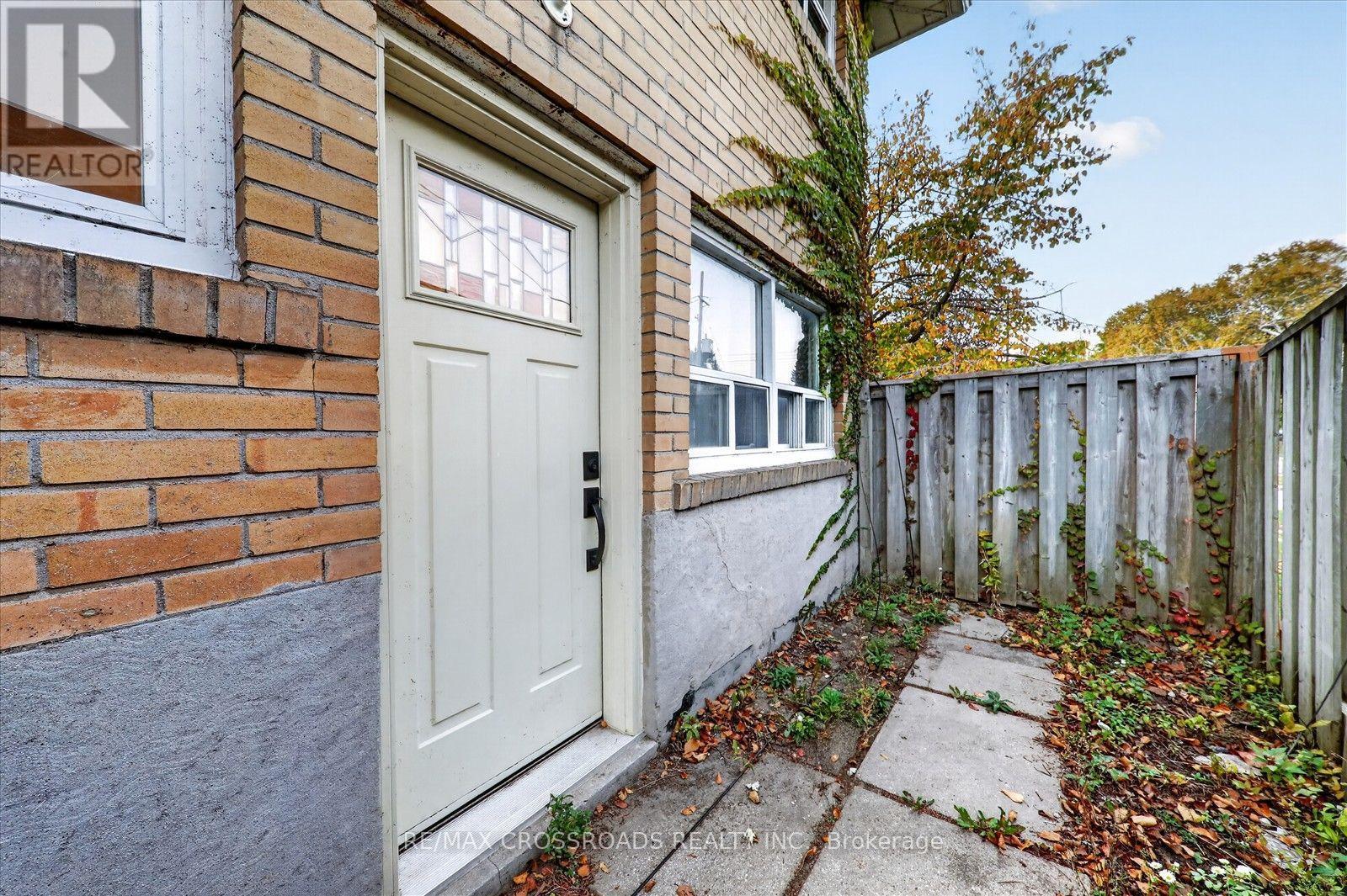 75 Fordover Drive, Toronto, ON photo 19