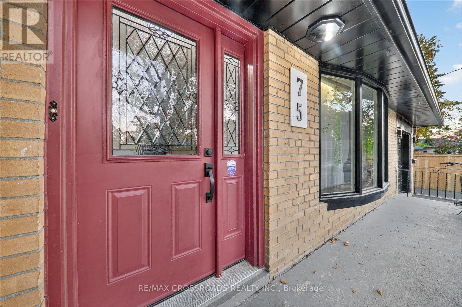 75 Fordover Drive, Toronto, ON photo 4