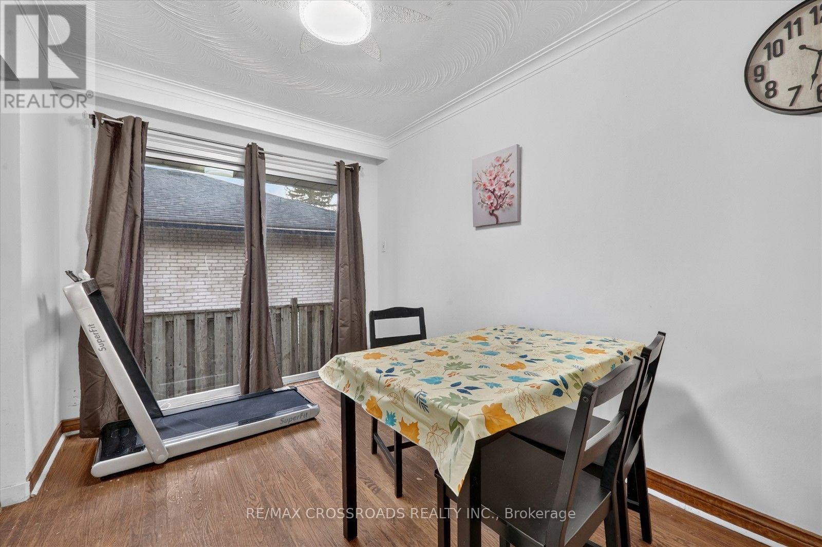 75 Fordover Drive, Toronto, ON photo 8