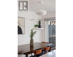 81 Billings Avenue, Toronto, ON M4L2S3 Photo 12