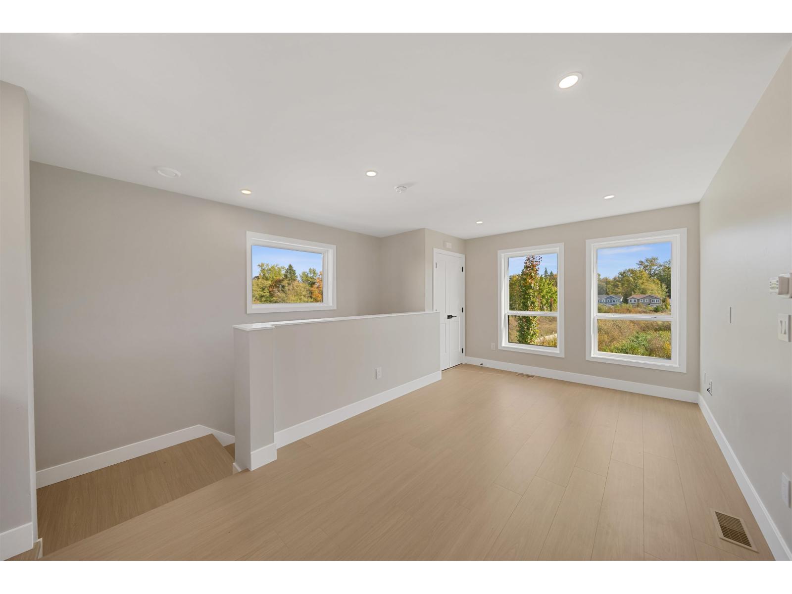 Photo of 7750 196 STREET 35