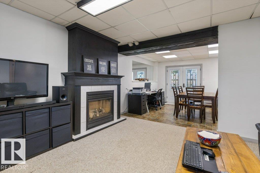4 Fleetwood Crescent, photo 30