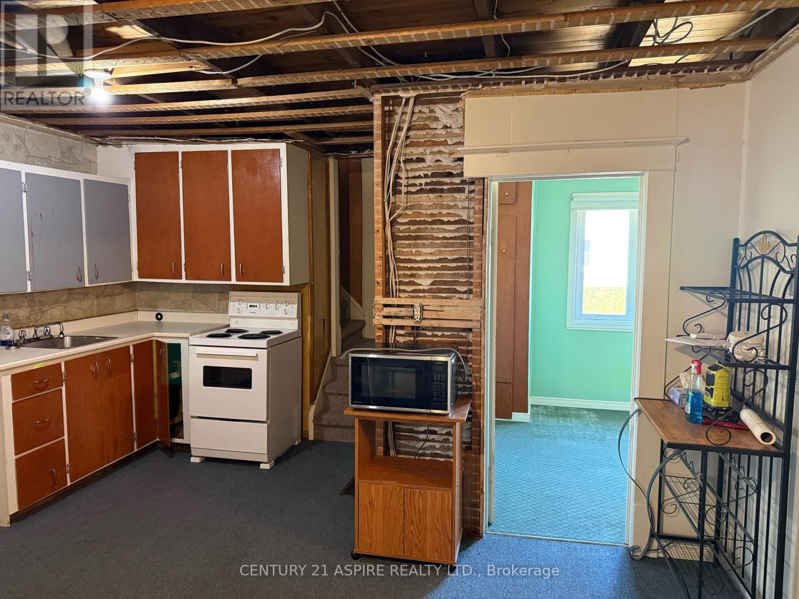 4 Bed, 1 Bath House for Sale in Pembroke – 998 BRONX STREET, Pembroke – MLS# X14103298 - Image 23