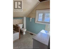 998 Bronx Street, Pembroke, ON K8A6G3 Photo 34