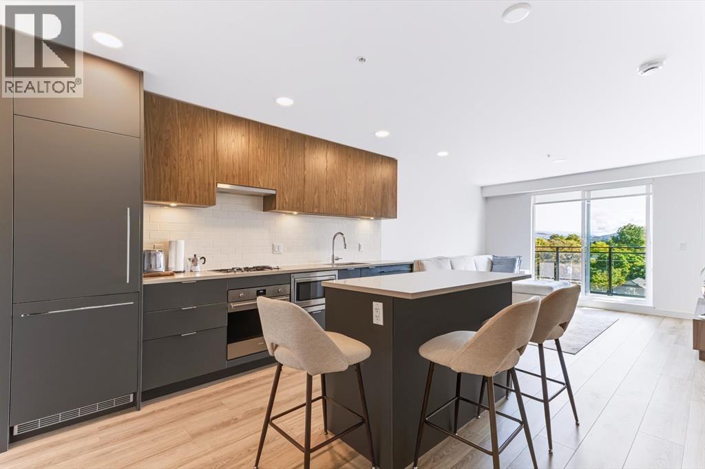 Photo of 406 2419 GRANT STREET 14