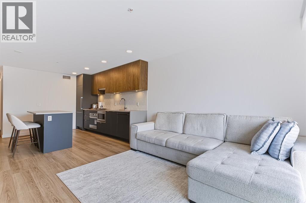 Photo of 406 2419 GRANT STREET 7