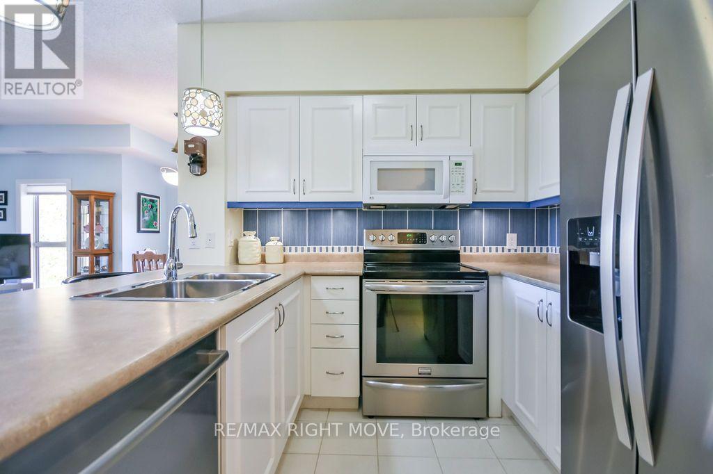Unit 302- 9 Westmount Drive South, Orillia, ON photo 7