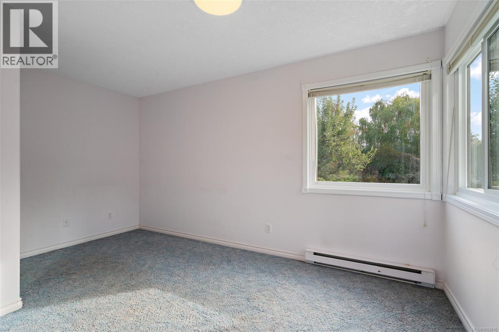 2447 Valleyview Pl - 17