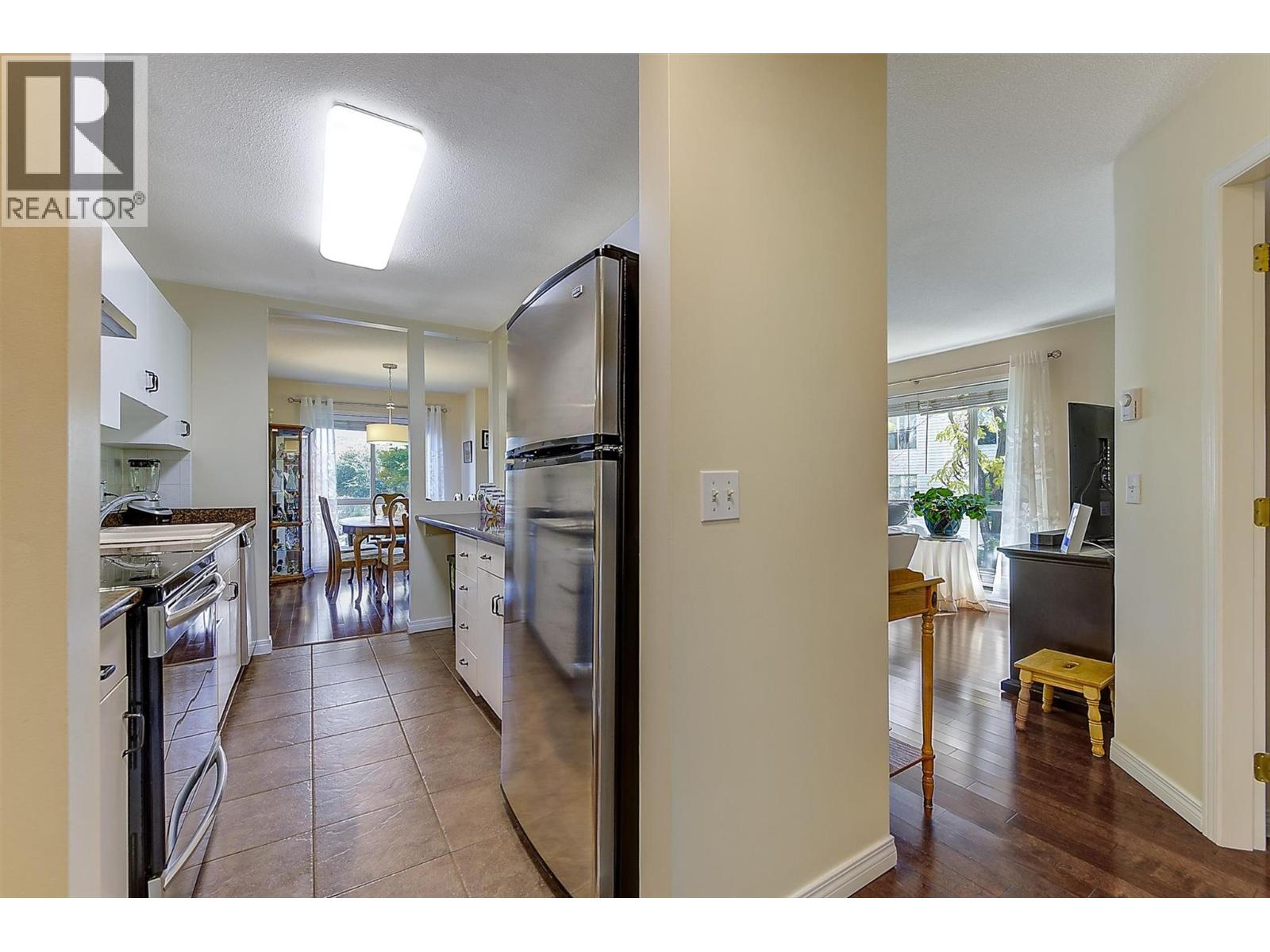 311 709 Houghton Road, Kelowna