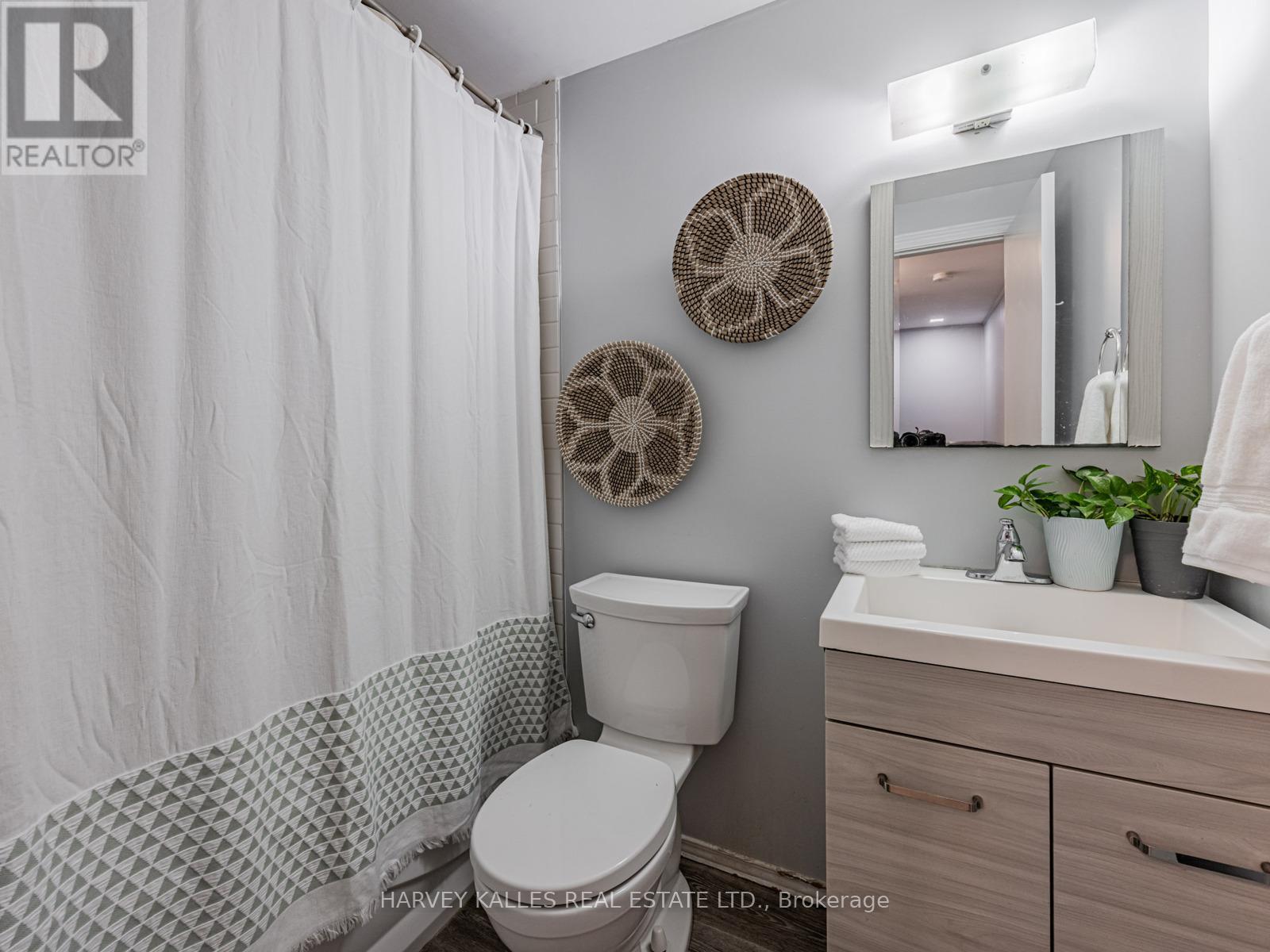 1- 349 Driftwood Avenue, Toronto, ON photo 23
