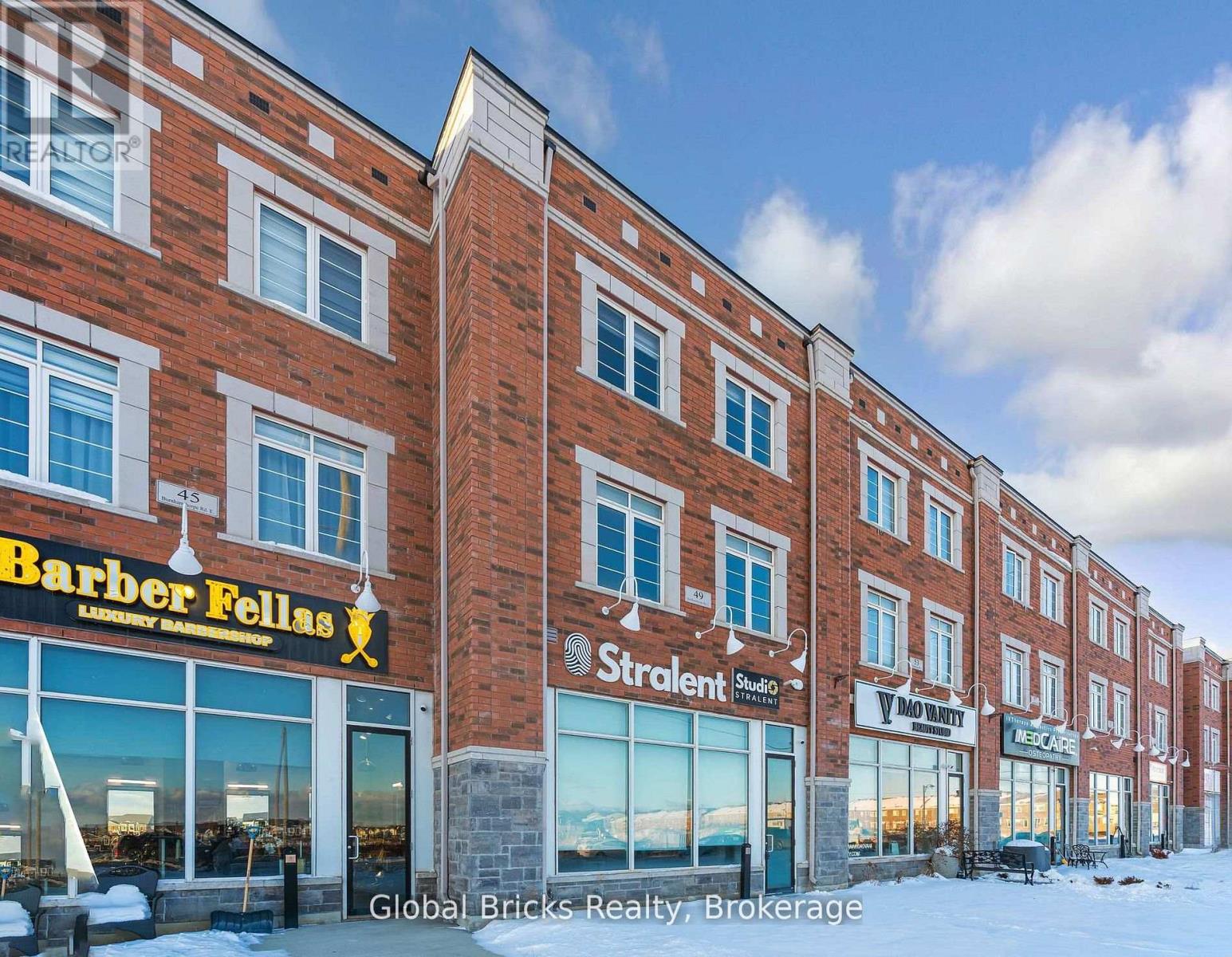 49 Burnhamthorpe Road East, Oakville, ON