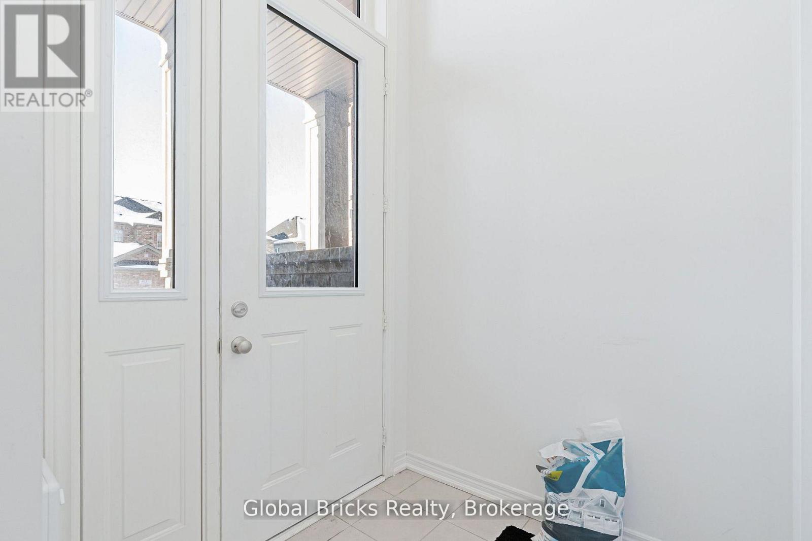 49 Burnhamthorpe Road East, Oakville, ON photo 15