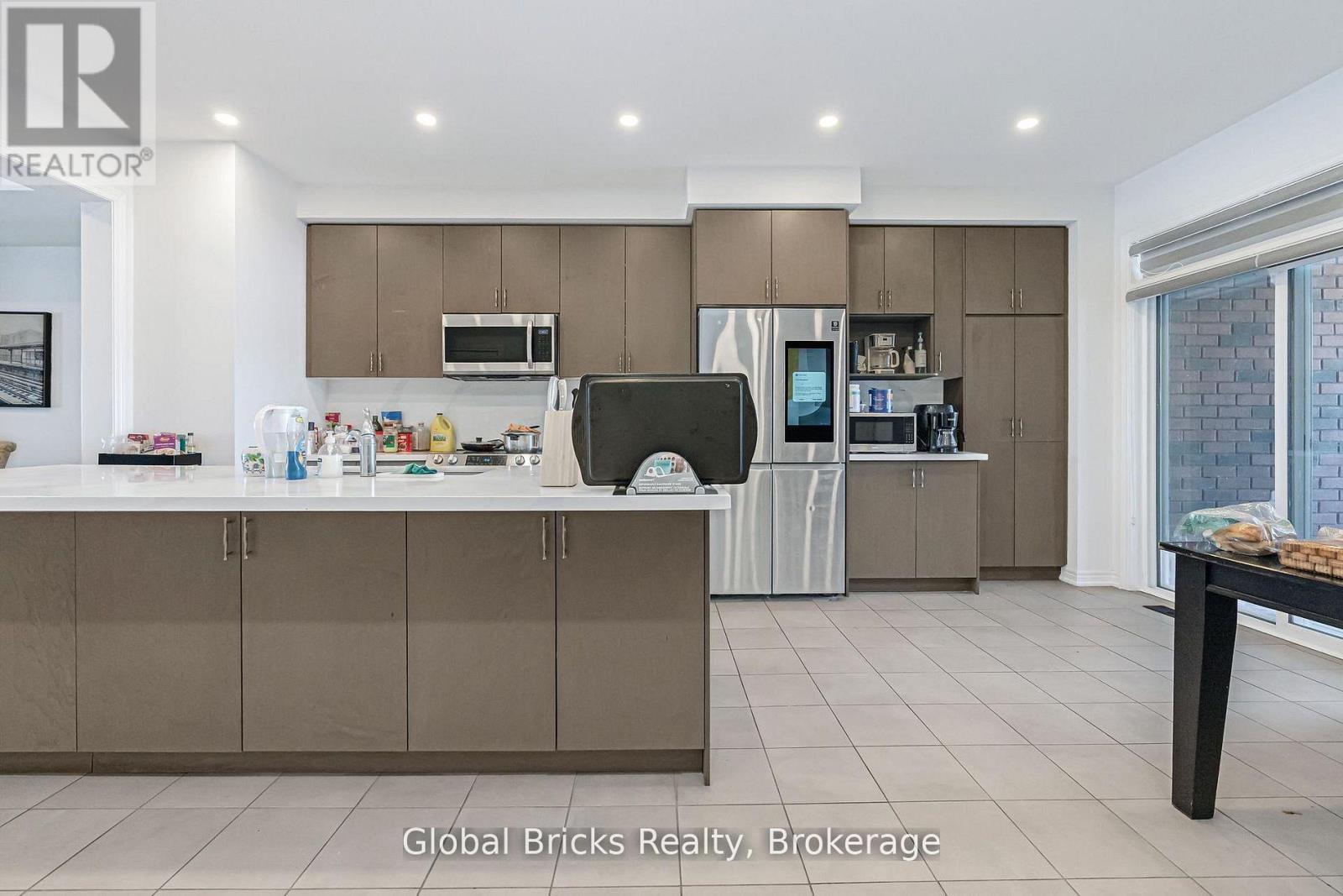 49 Burnhamthorpe Road East, Oakville, ON photo 19