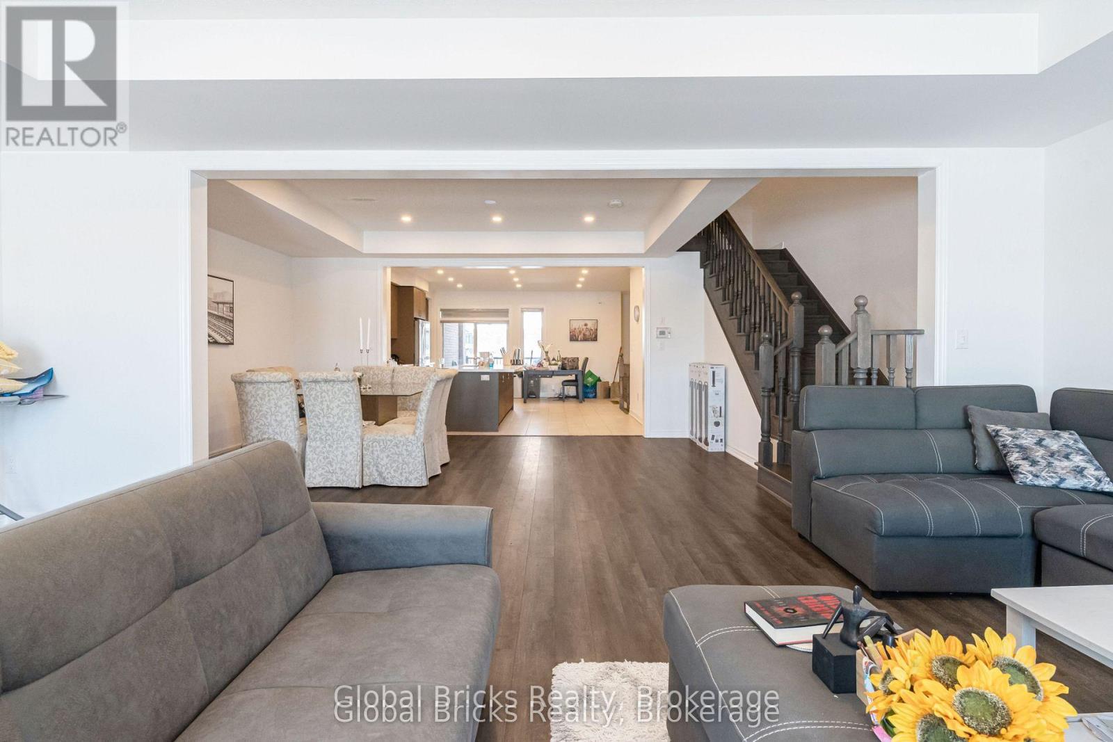 49 Burnhamthorpe Road East, Oakville, ON photo 49