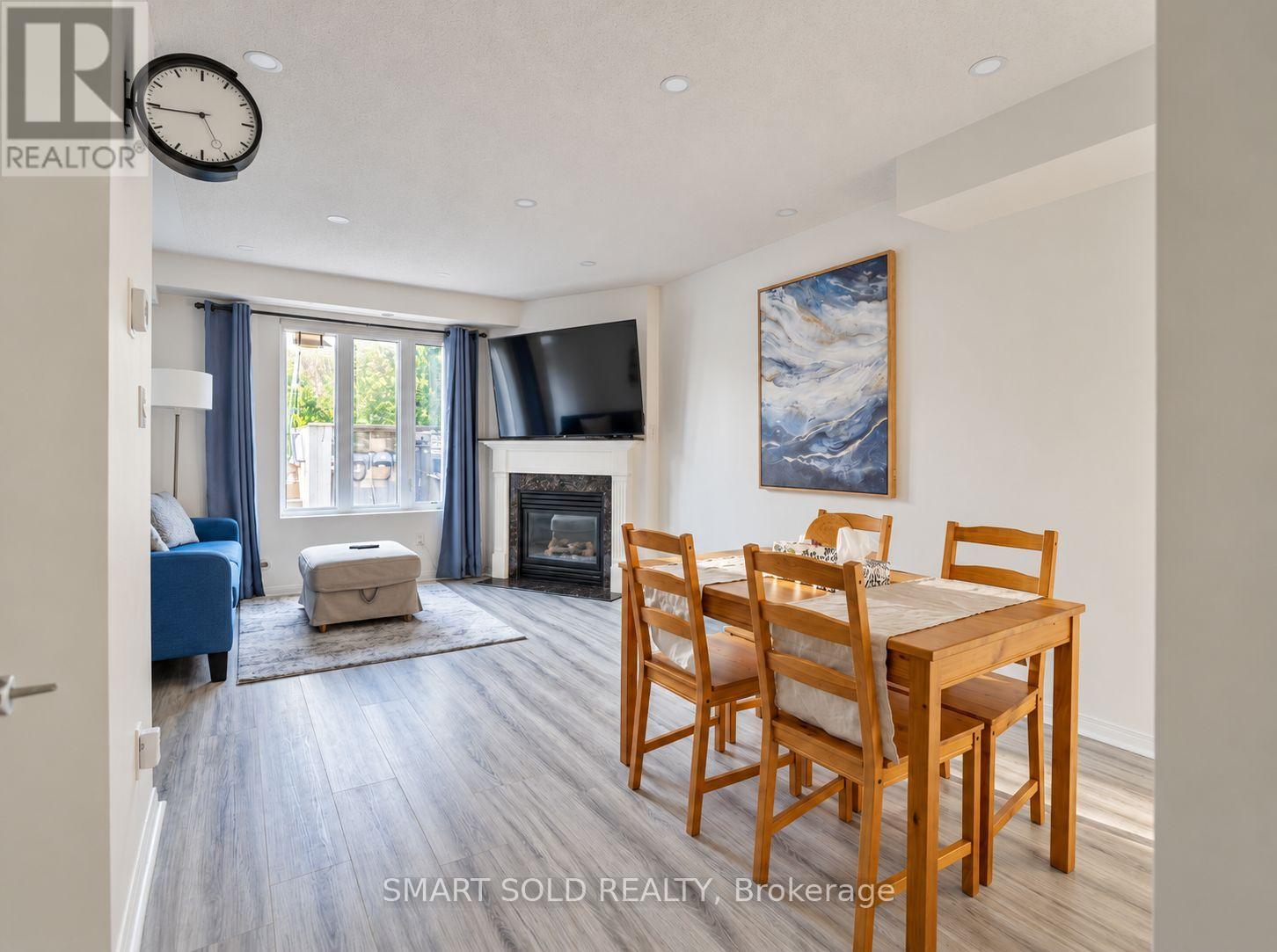 608- 15 Laidlaw Street, Toronto, ON photo 3