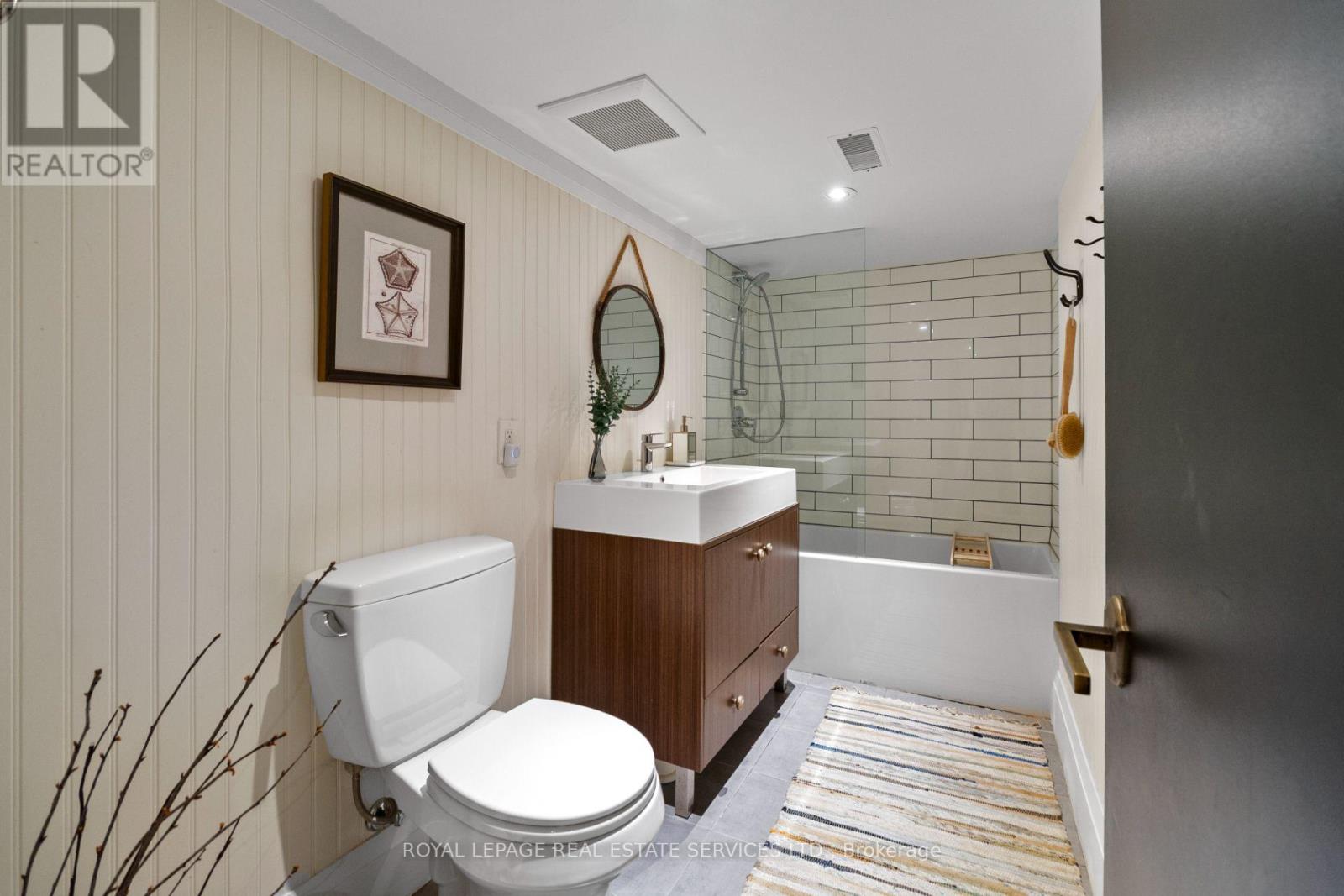 37 Fuller Avenue, Toronto, ON photo 39