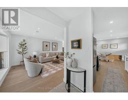 Family room - 2141 Herridge Drive, Mississauga, ON L5K1N4 Photo 7