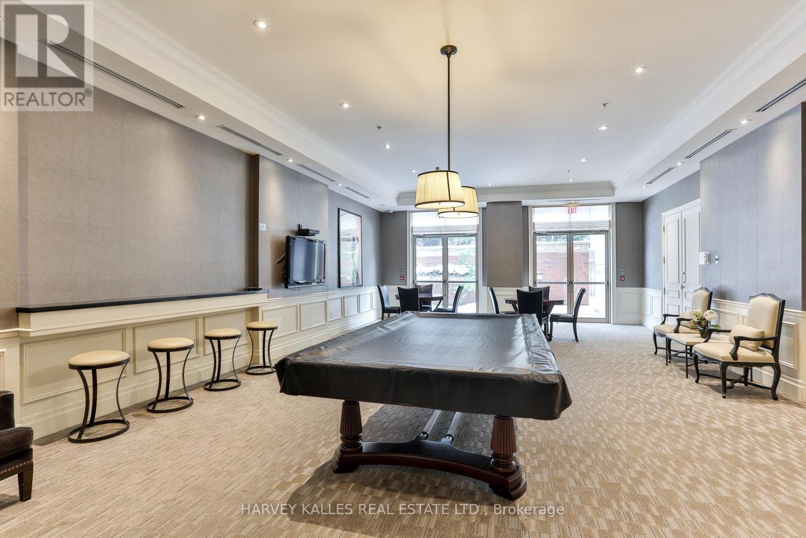 #TH9 21 BURKEBROOK PLACE - 42