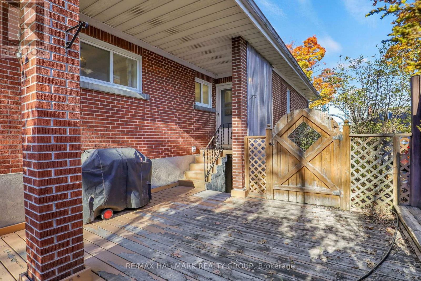 1340 LEASIDE AVENUE - 23