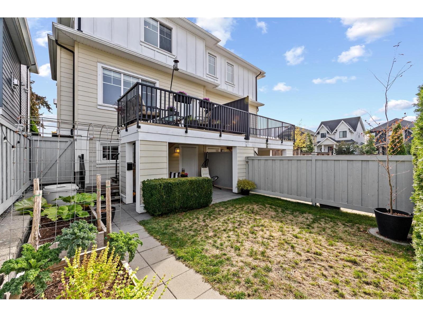 Photo of 2209 165 STREET 35