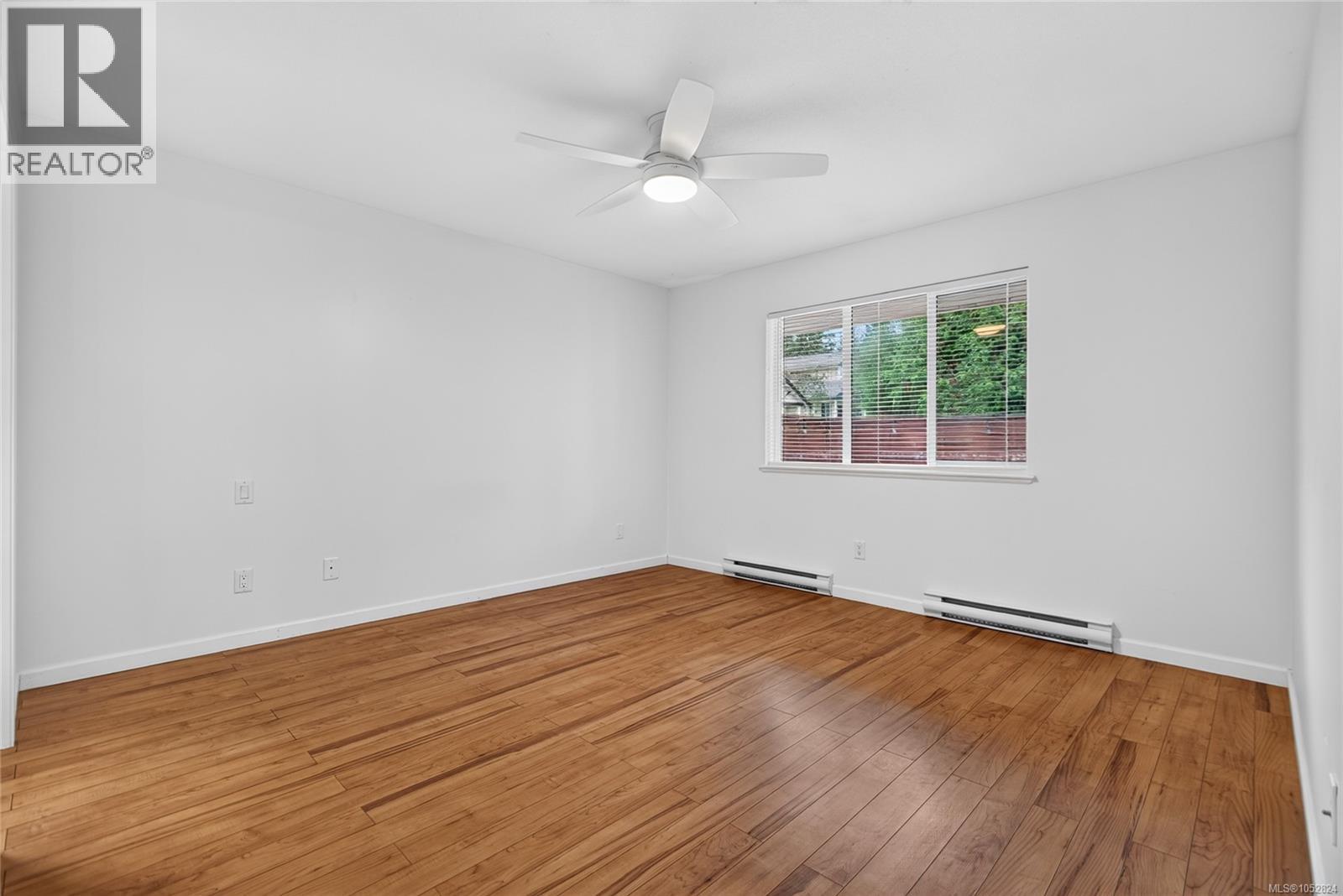#9 2728 1st St - 27