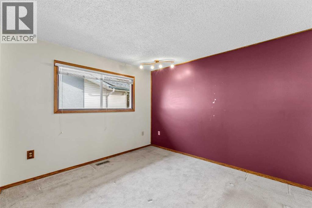 2158 7 Avenue NE, Medicine Hat — photo 18