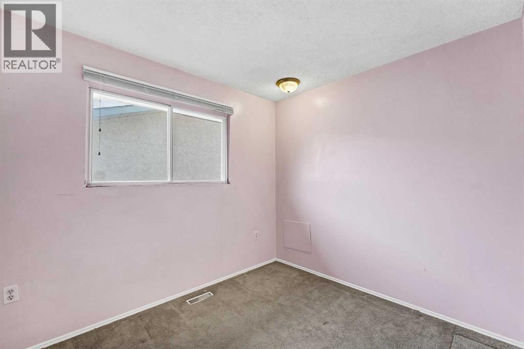 2158 7 Avenue NE, Medicine Hat — photo 20