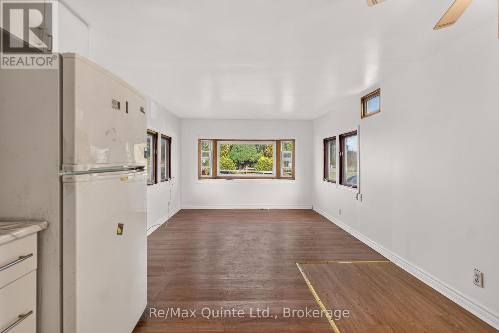 #9-63 Whites Road, Quinte West, ON photo 9