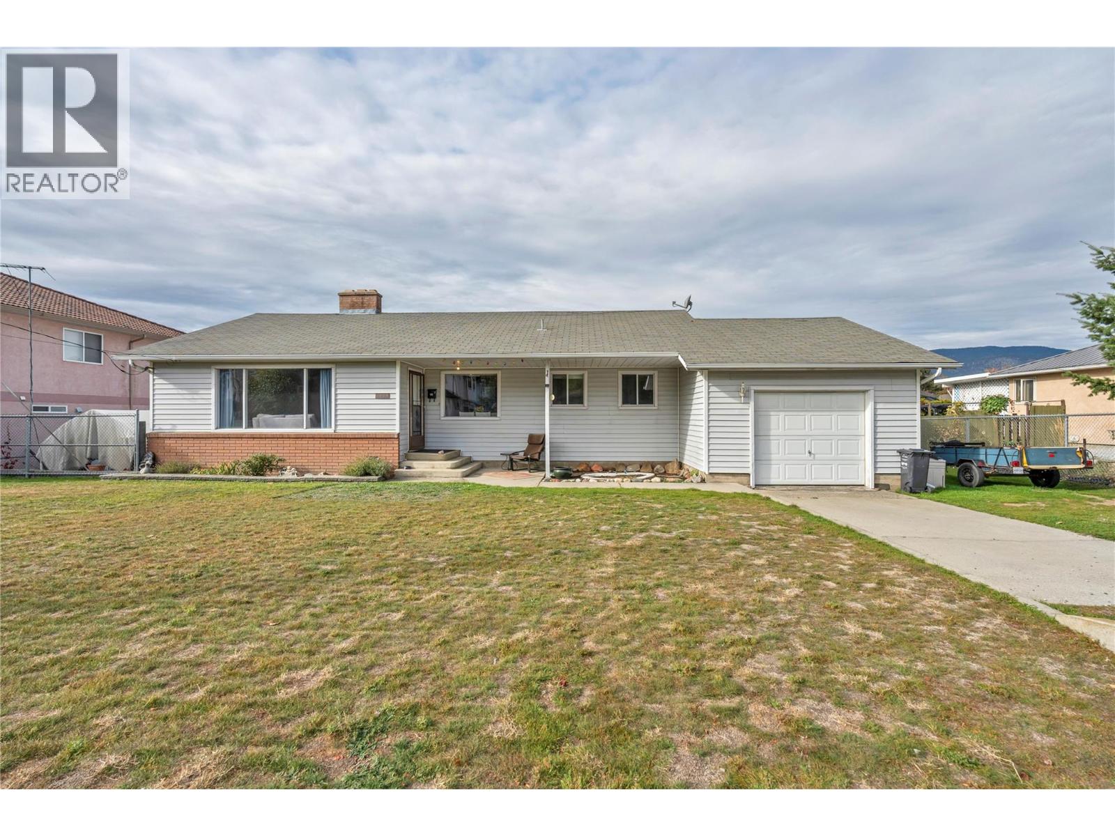 2625 South Main Street, Penticton
