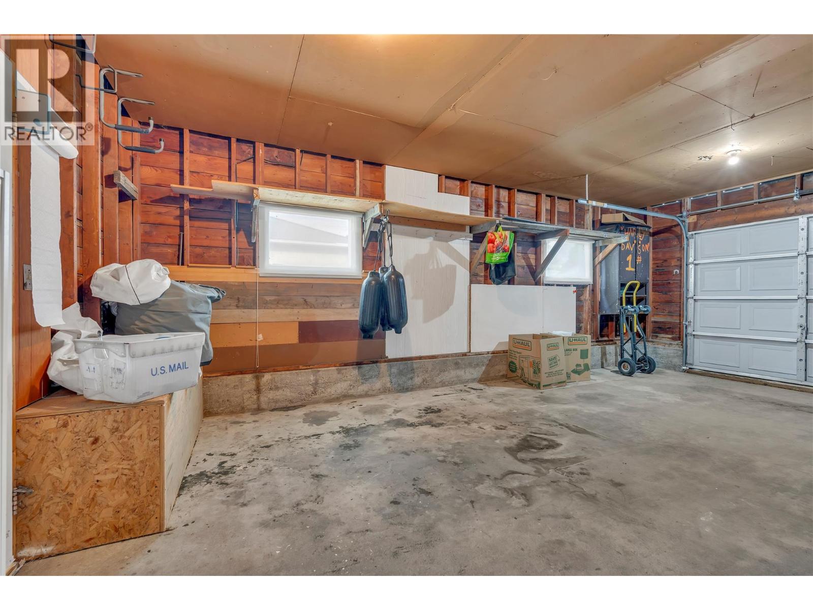 2625 South Main Street - 36