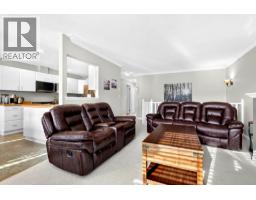 4pc Ensuite bath - 1104 Quail Drive Unit# 6, Kamloops, BC V2B8S6 Photo 6