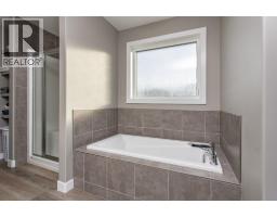 25 Trebble Close, Red Deer, AB T4P0W6 Photo 23