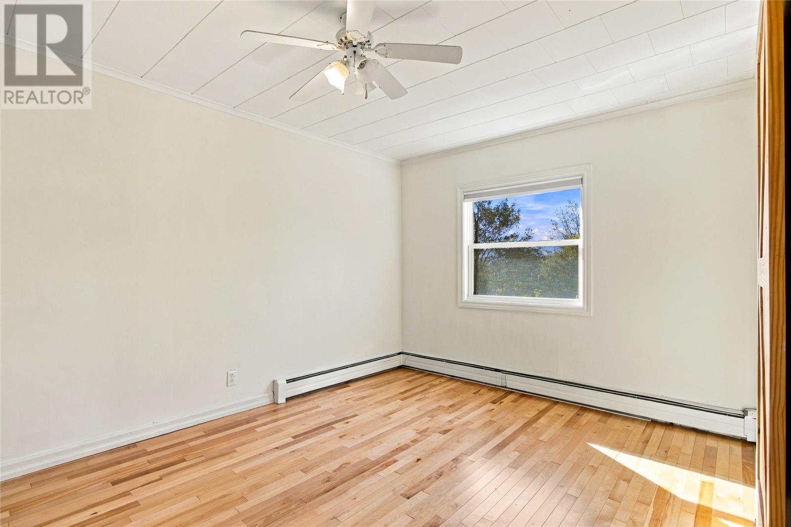 31 Smith Avenue - 15