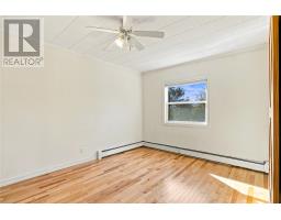 31 Smith Avenue thumbnail 15