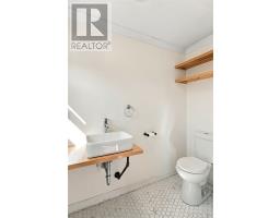 31 Smith Avenue thumbnail 17