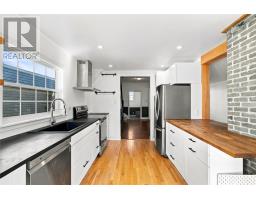 31 Smith Avenue thumbnail 8