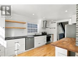 31 Smith Avenue thumbnail 9