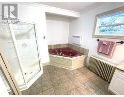 7 Beaumont Avenue thumbnail 16