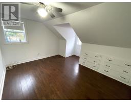 7 Beaumont Avenue thumbnail 17