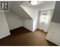 7 Beaumont Avenue thumbnail 18