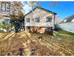 7 Beaumont Avenue thumbnail 5
