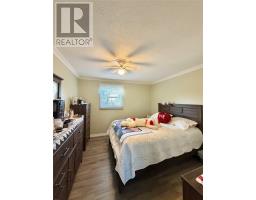 92 Juniper Avenue thumbnail 15