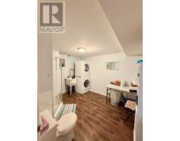 92 Juniper Avenue thumbnail 16