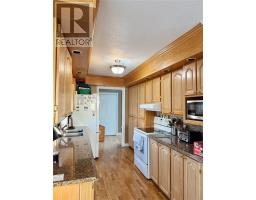 92 Juniper Avenue thumbnail 4