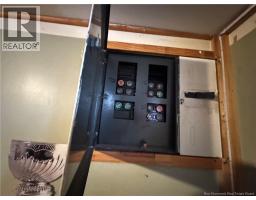 70-72 Spruce Avenue, photo 11