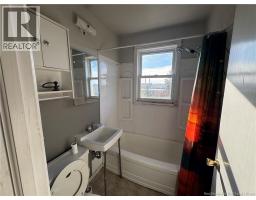 70-72 Spruce Avenue, photo 22
