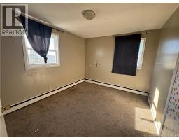 70-72 Spruce Avenue, photo 3