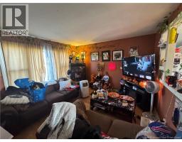 70-72 Spruce Avenue, photo 6
