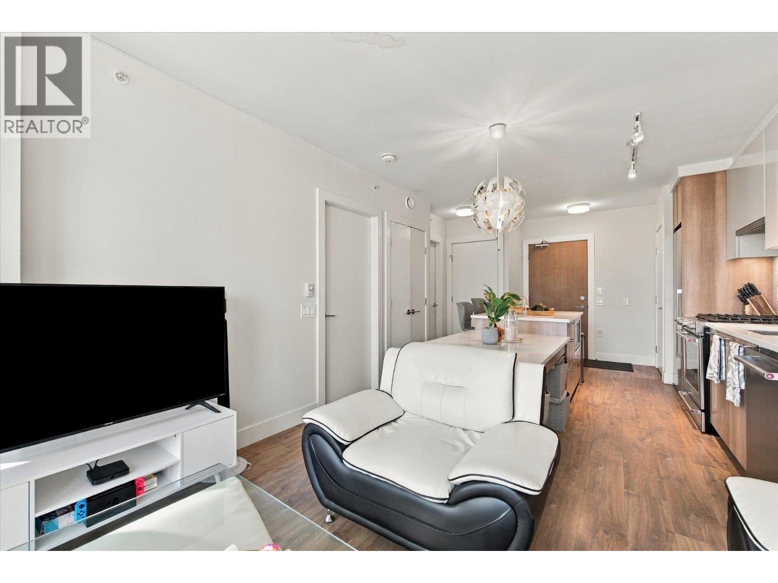 Photo of 708 258 NELSON'S COURT 11