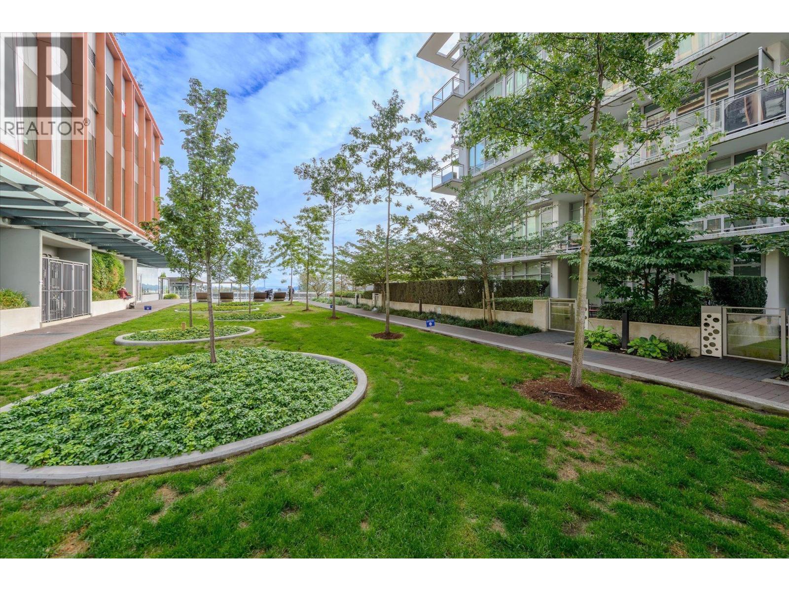 Photo of 708 258 NELSON'S COURT 23